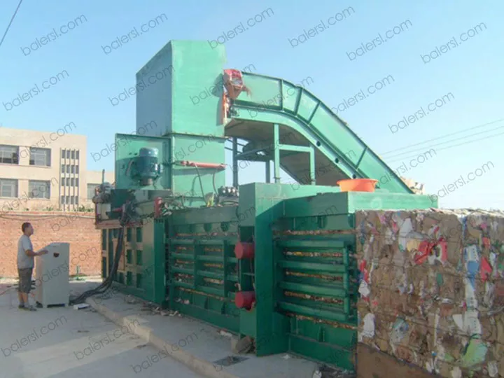 plastic recycling baler machine's technical features